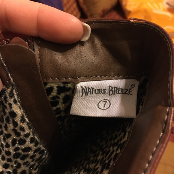 Size 7 Knee High Brown Boots - Picture 7 of 7